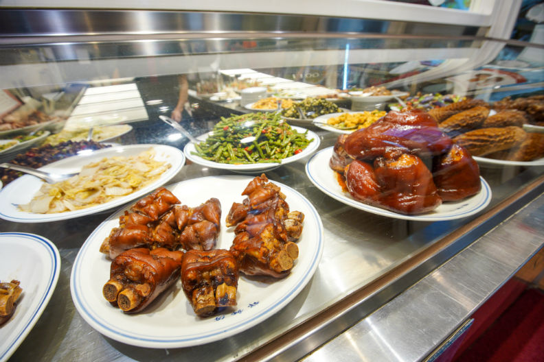 鄧師傅二代兄弟 將老字號滷蹄膀賣進便利商店_img_2