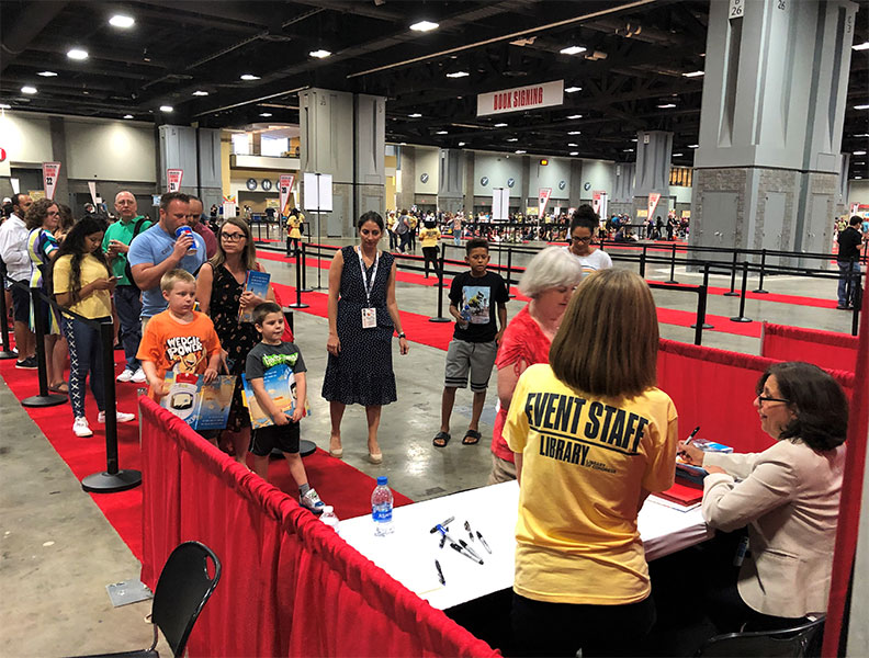 愛書人的天堂！美國國家圖書節，一天超過20萬人來訪_img_14