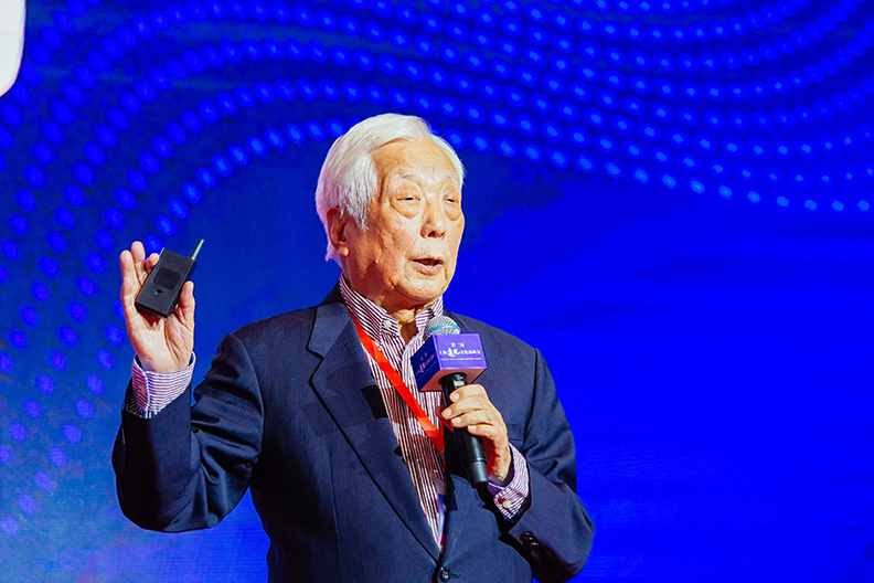 200位兩岸精英齊聚上海 暢談科技、人文、中華情_img_3