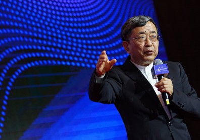 余秋雨：世仇因文學家而化干戈為玉帛，這就是文化的力量