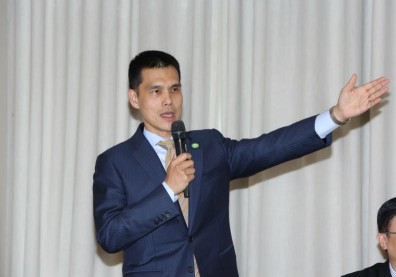 施宣輝帶領安碁資訊上櫃，用實力證明「施振榮的接班人」