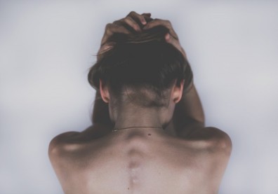 活在別人眼裡，死在別人嘴裡，你累不累？