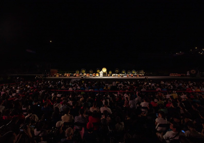 瑞芳十三層遺址中秋夜亮起來 上萬民眾大呼「美翻了」_img_1