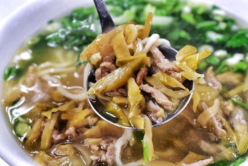 一碗湯麵就吃掉一天鹽分攝取量!營養師實測,這些食物都「鹽質爆表」_img_3