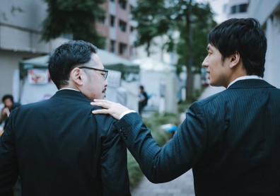 累積財富時，不能只想到自己！揭密2個習慣，他31歲年收破億日圓