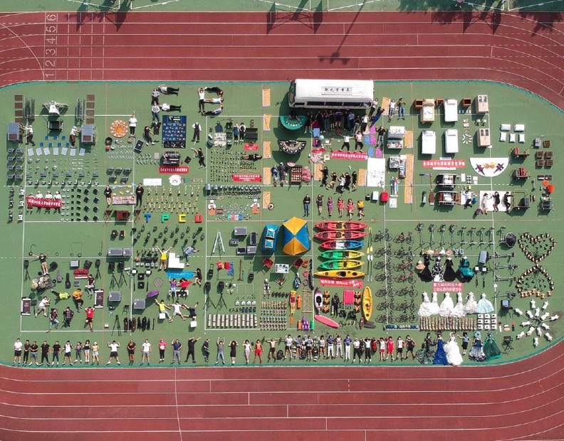 最狂開箱你分享沒？100斤巨蟒、豬腳、瓦斯桶都入鏡了_img_1