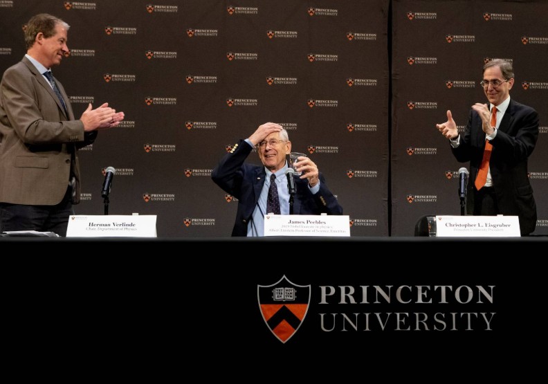 圖／諾貝爾物理學獎得主──加拿大裔美籍宇宙學家皮博（James Peebles）。取自Princeton University官網