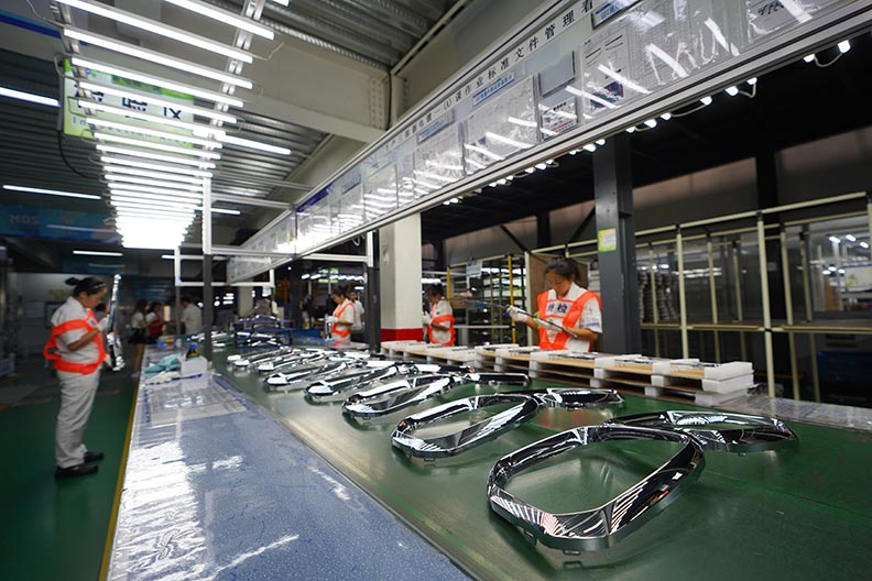 台商買日產總部!神祕老董秦榮華靠四招西進翻身,27年拚成全球汽車零件霸主_img_1