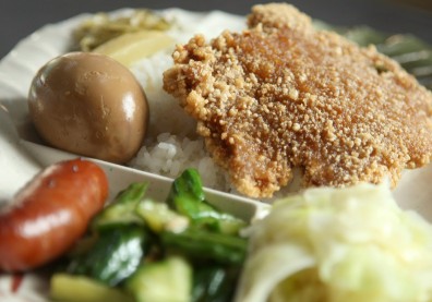 自助餐怎麼挑選才均衡？6 個原則讓你當個健康外食族