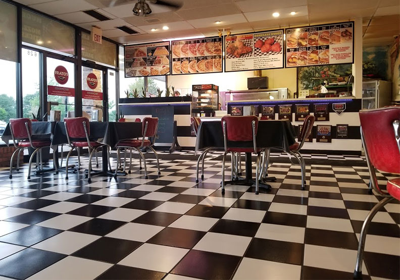 圖／看似一般家庭餐廳的佛拉多披薩店，卻是擁有四家虛擬餐廳的大本營。取自google map