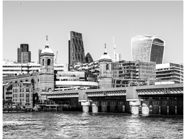 名人帶你玩！從Louis Vuitton旅遊指南與攝影集發現驚喜_img_3