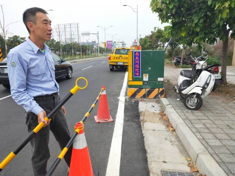 全台街頭6000個不定時炸彈 「我開窗就看見它」_img_2