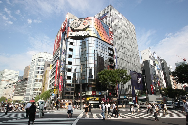 《小丑》和《你的名字》,片中透露的美日都會文化差異_img_3