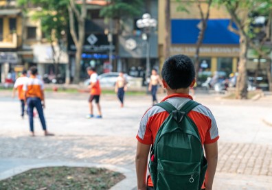 愈想討好愈被看不起，5 種父母造就「討好型人格」的孩子
