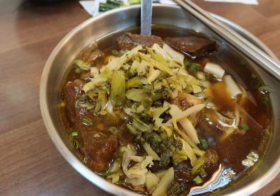 總覺得食物不夠鹹？研究：高鹽飲食可能誘發失智