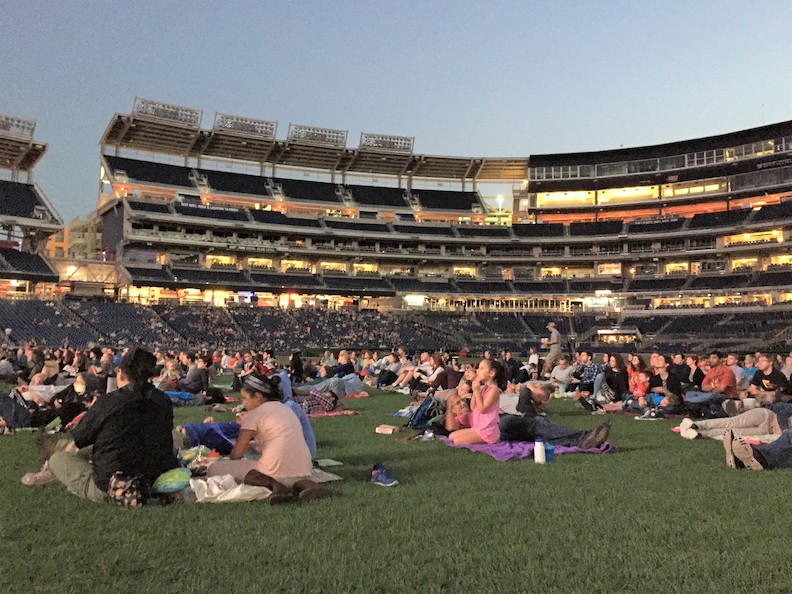 2019世界大賽黑馬冠軍!來走一趟「華盛頓國民隊」的主場_img_11