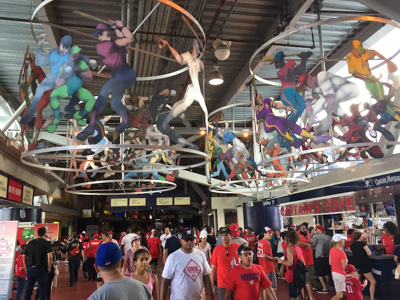 2019世界大賽黑馬冠軍!來走一趟「華盛頓國民隊」的主場_img_15