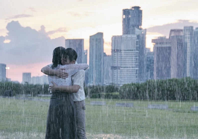 《熱帶雨》：人生總有淒風苦雨，但太陽終將溫暖升起