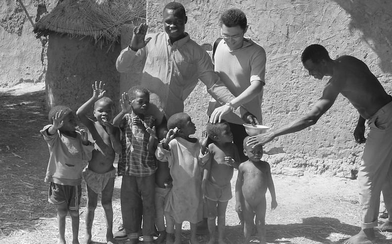 「醫生，有沒有可以變胖的藥？」在這裡，胖瘦和財富有很大的關聯性_img_2