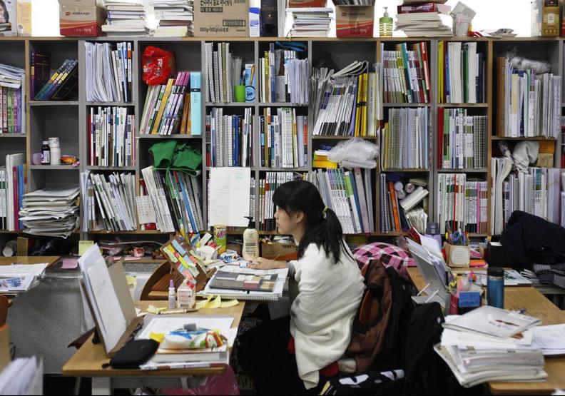 韓國沒有你想像的美好!雪莉、具荷拉自殺背後的殘酷真相_img_5