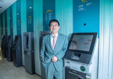 拚數位不只放煙火 玉山金控點燃烈火