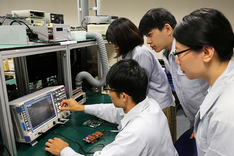 致茂在量測產業已累積35年歷史與經驗，伴隨著臺灣科技大廠一路成長