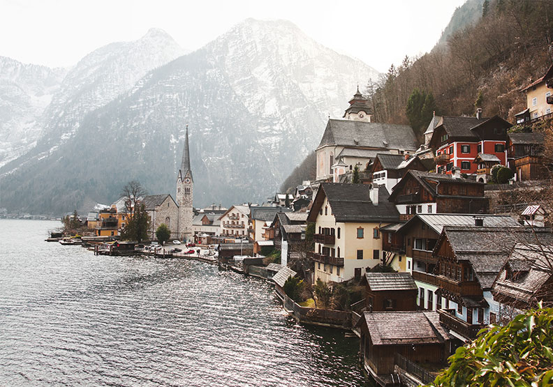 圖／「全球最美小鎮」奧地利哈修塔特（Hallstatt）。pixabay