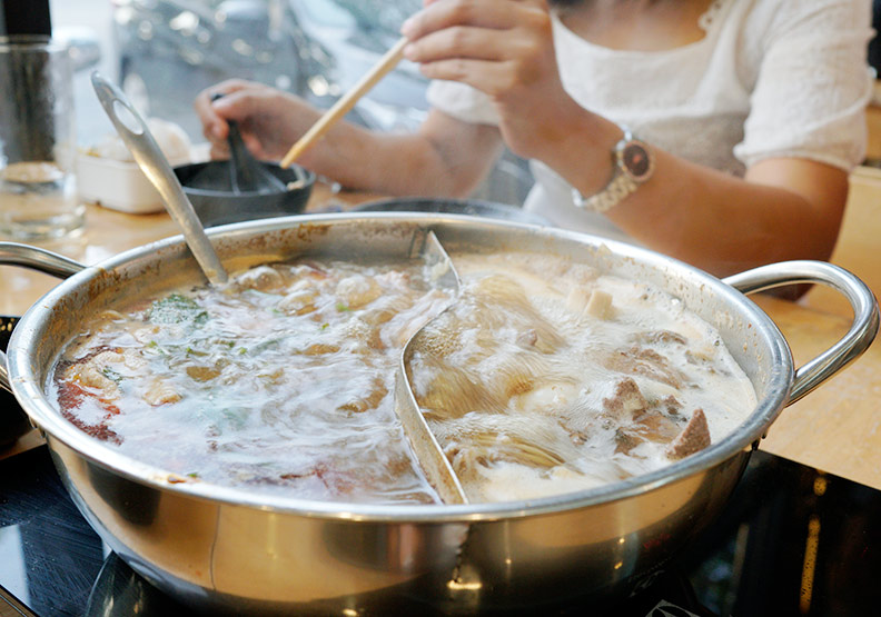 Shutterstock KPhrom。