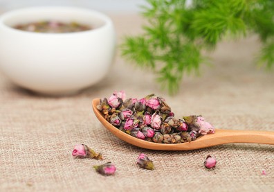 一杯茶一碗湯讓身體排寒，趕走女人的虛寒肥胖