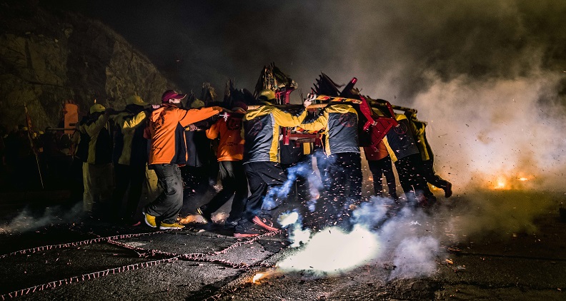 馬祖特有的擺瞑文化季,不僅延續傳統習俗,更散發了濃厚的年味。