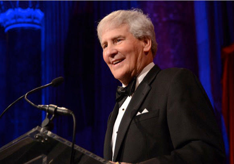 矽谷傳奇「教練」!他是改變Google和史密特命運背後的人_img_2