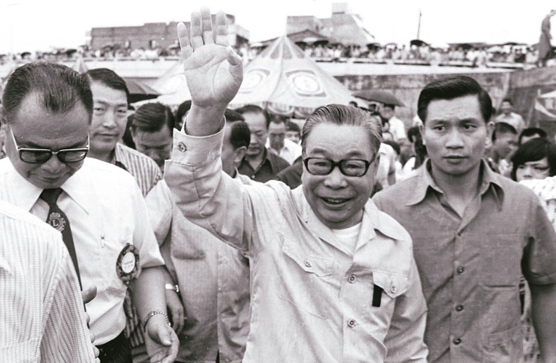 小蔣批評太太「不夠庶民」，逼蔣方良退還皮鞋、關掉冷氣_img_9