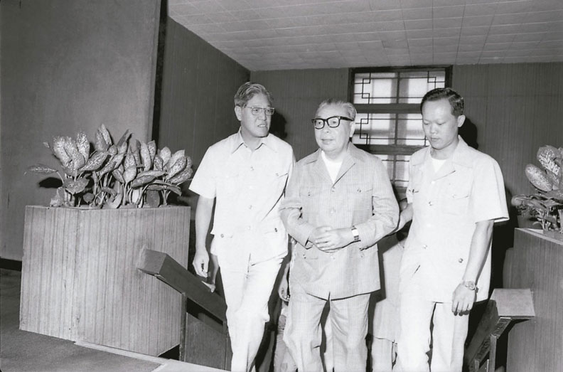 小蔣批評太太「不夠庶民」，逼蔣方良退還皮鞋、關掉冷氣_img_7