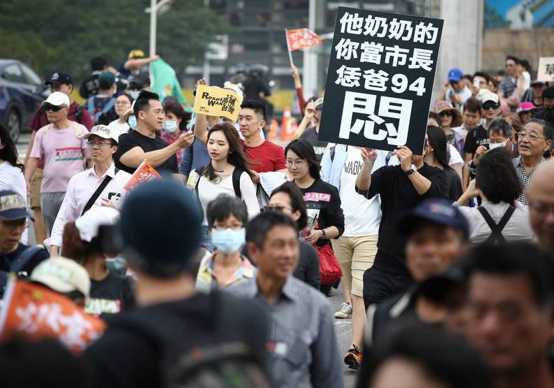 最遙遠的3.8公里!「挺韓、罷韓」大遊行創造三個史上第一_img_5