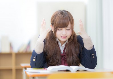 爸媽注意！孩子的情緒是「學習力基石」，卻是失落的一角