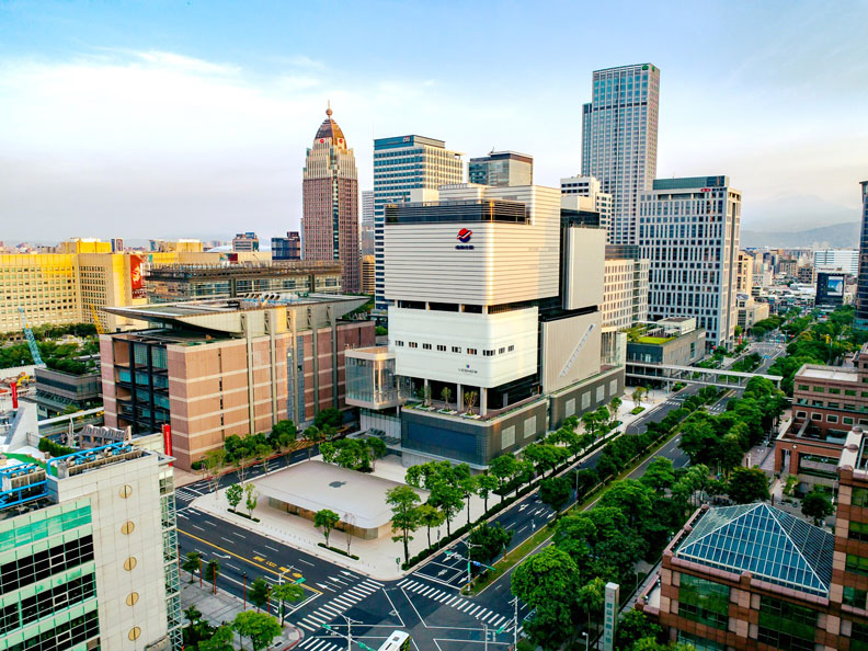 遠百信義A13最後一家插旗信義區，徐雪芳坦承：這是血淋淋的戰局_img_3