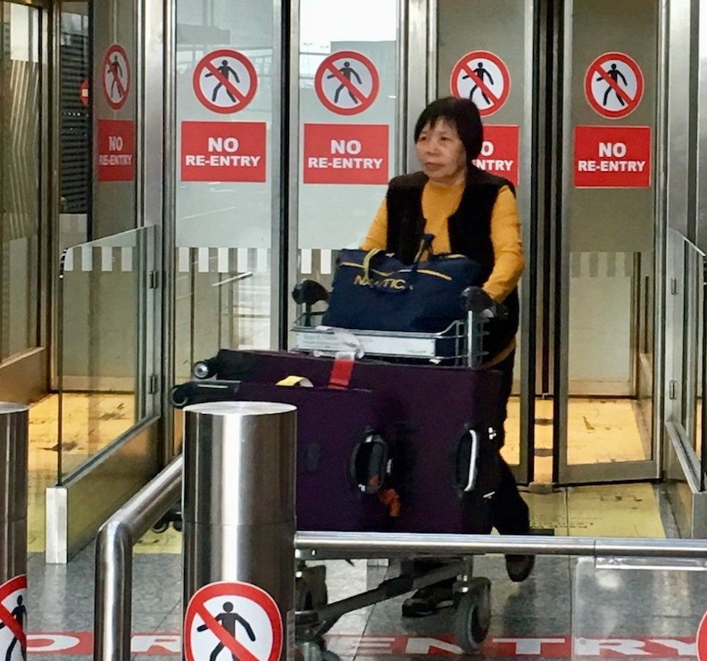 丈夫失明、最窮只剩200元...吳秋霞扛起整個家,努力拉拔孩子長大_img_1