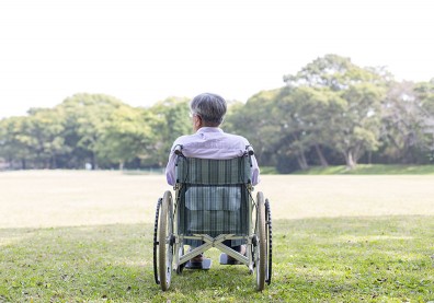 「醫生，我知道你盡力了」在生命終點拚盡全力，鼓舞仍在路上的人們