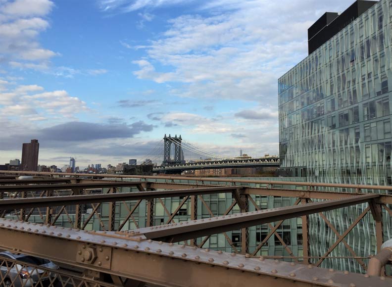 電影經典地標!世界第一座鋼纜吊橋,浪漫的布魯克林大橋_img_6