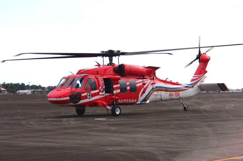 空勤總隊摔掉的黑鷹直升機。聯合新聞網提供