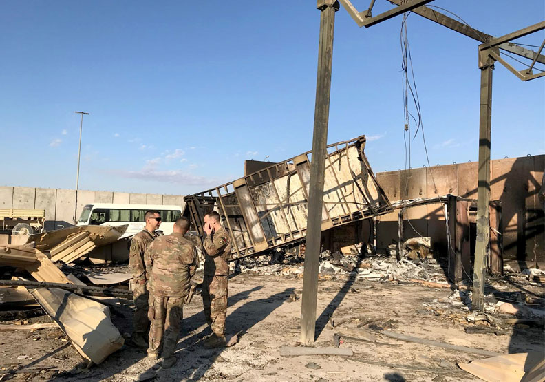 圖／美軍駐伊拉克基地7日遭伊朗飛彈攻擊。達志影像