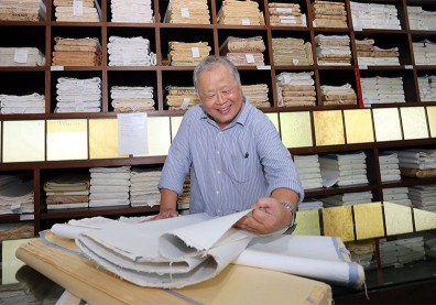 瀟灑風流如是 酒與紙