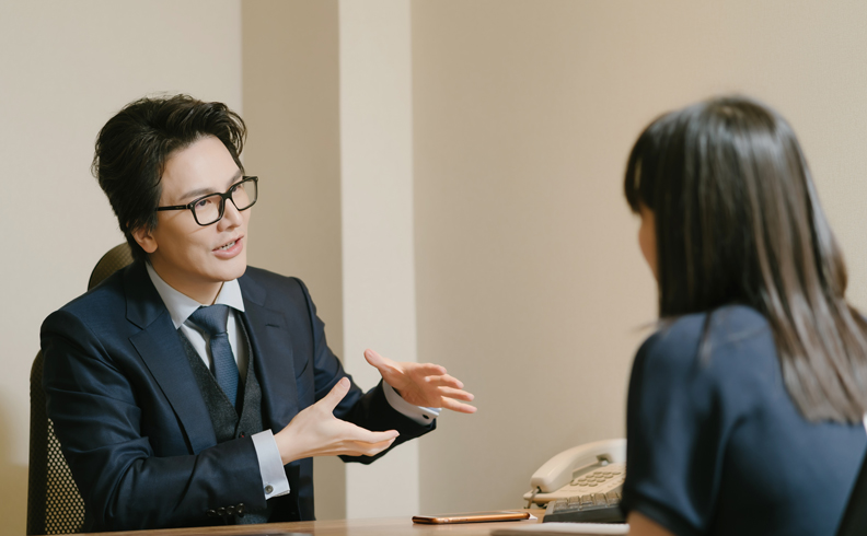 深刻理解高端顧客希望追求的風格美感，美無極診所由醫師親自提供諮詢，設計客製化療程，讓每個人擁有怦然心動的美。