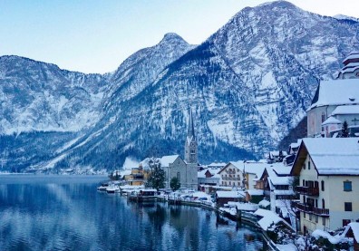 真實版《冰雪奇緣》小鎮太美！居民拜託遊客別再來了