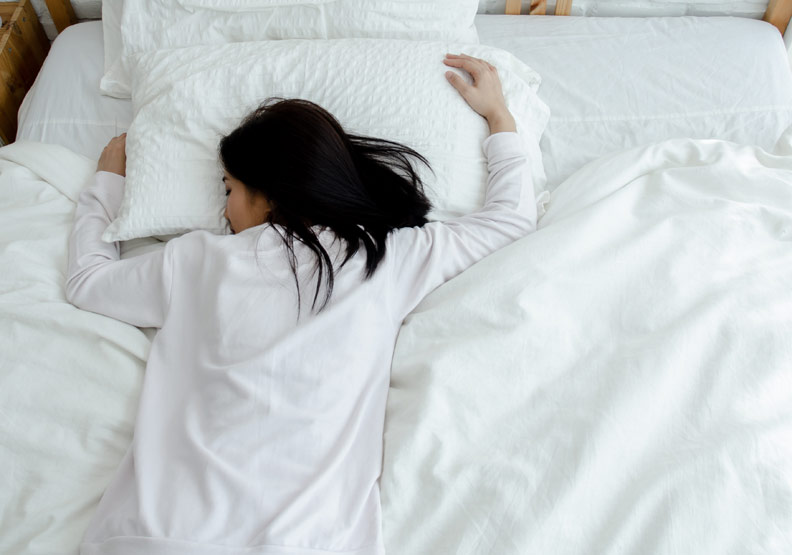 想睡得好「翻身力」很重要！立刻檢視 4 項睡眠必備配件