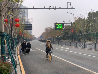 一人感染全棟帶走！中國西安疫情嚴峻，「社會面清零」是什麼？