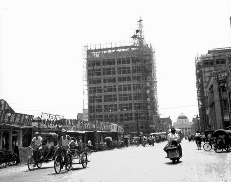 1962年的台北市館前路街景。