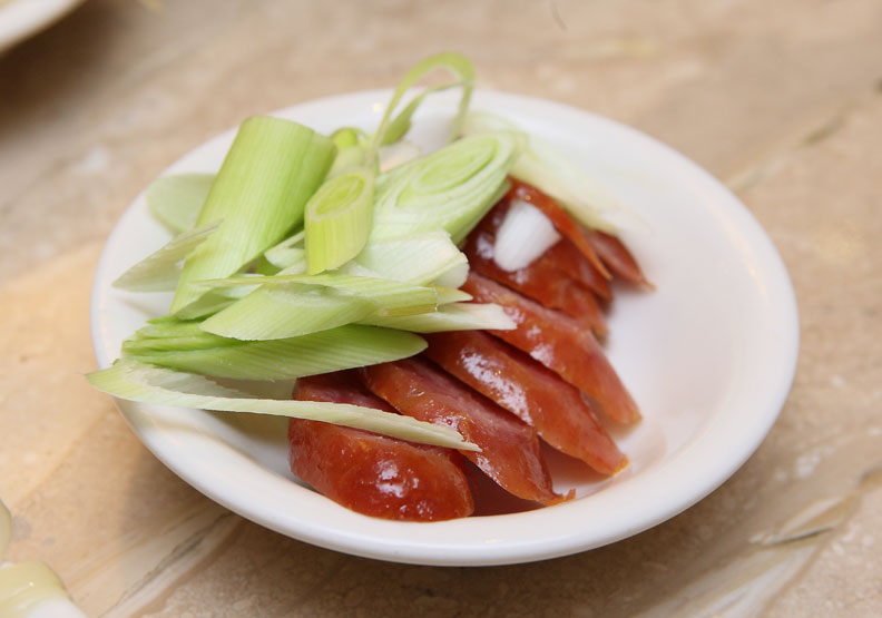 香腸含亞硝酸鹽;董旭官攝。