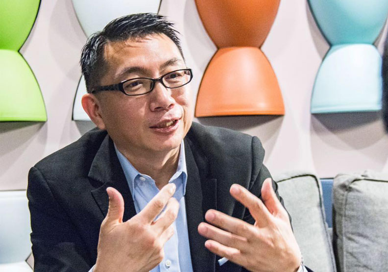 湖北台灣同胞返台救援會長徐正文。