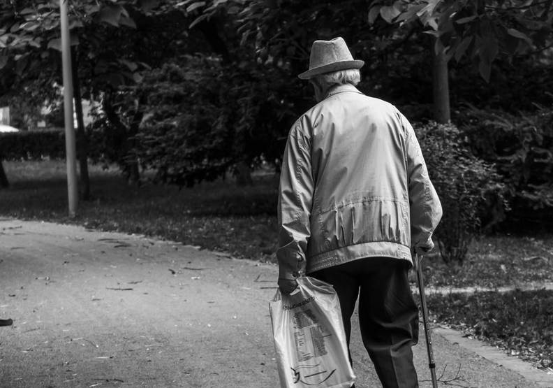 了解孤獨感觸發的因素